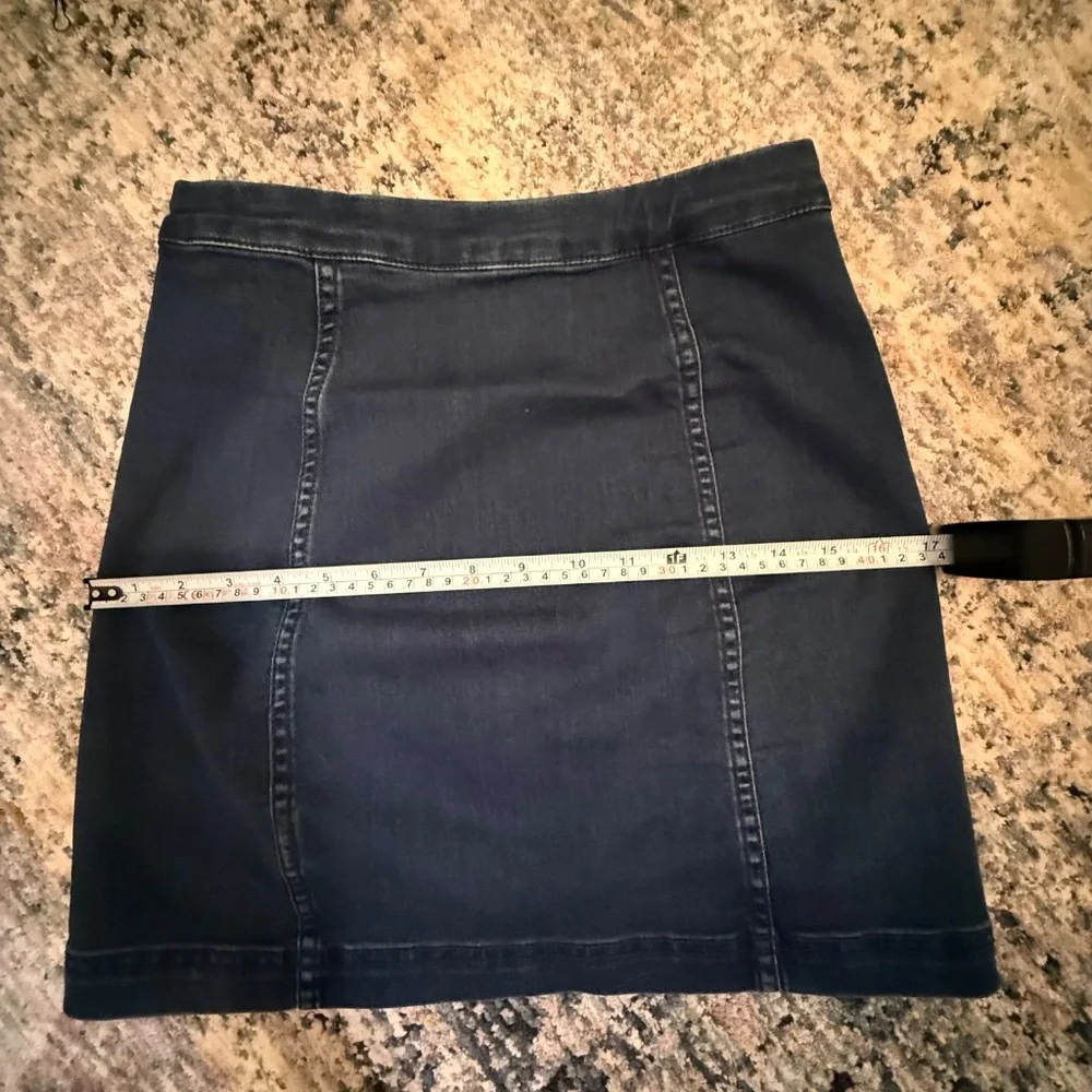 Free People This Way or That Dark Wash Denim Mini Skirt sz 4